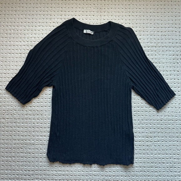 Free People Black Short Sleeve Ribbed Sweater - Picture 1 of 4